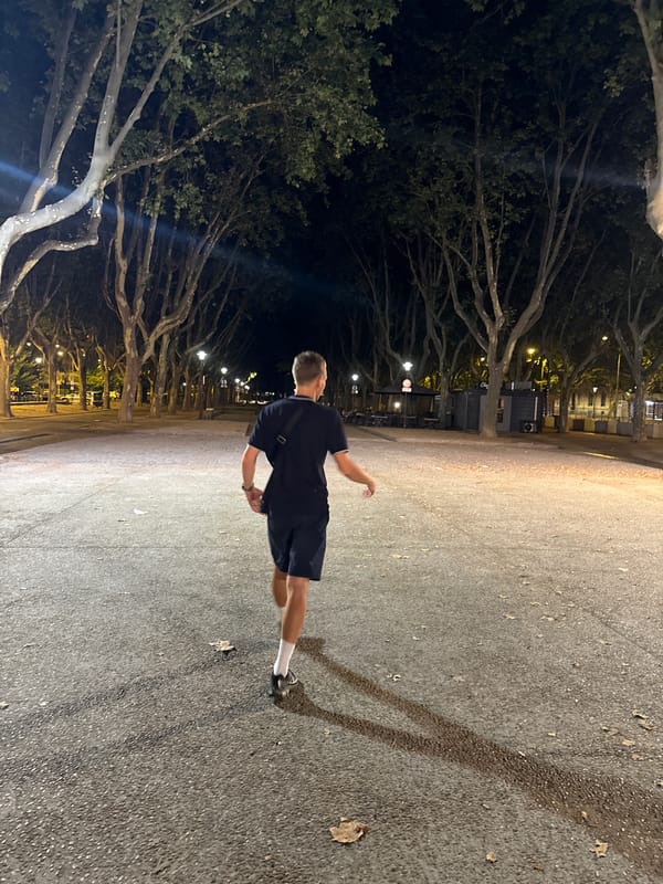 Saturday night in Perpignan: bars, a bronze statue, and football