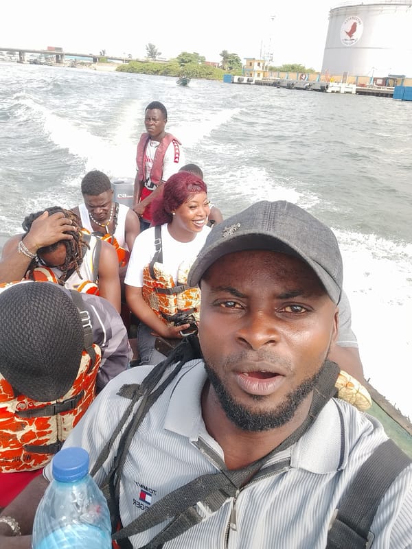 Various vessels spotted in Lagos waters including cargo ship