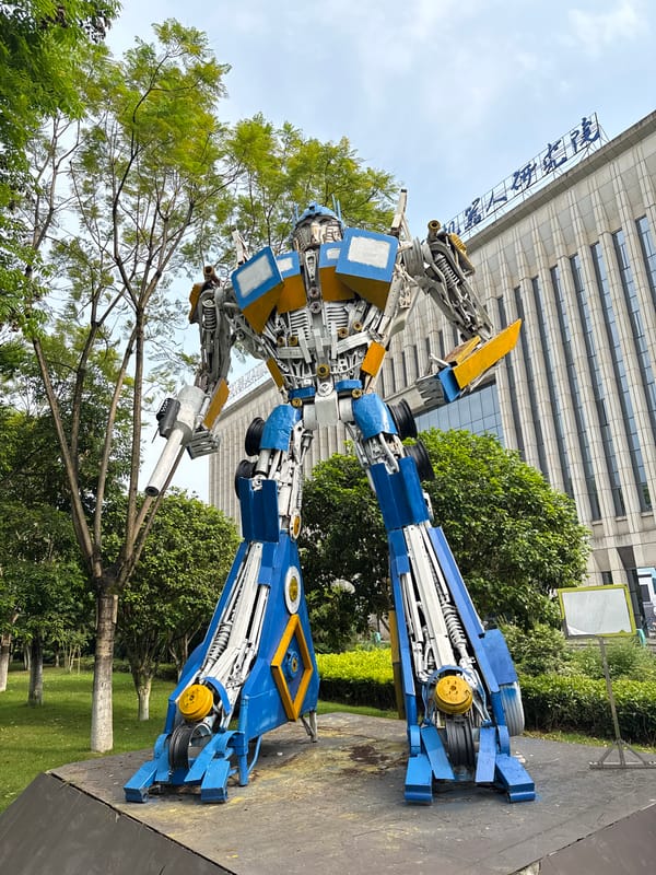 Large Transformer-style robot sculpture spotted in outdoor China display
