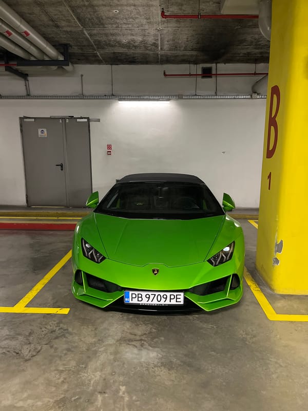 Luxury car and casual drink spotted in Plovdiv evening