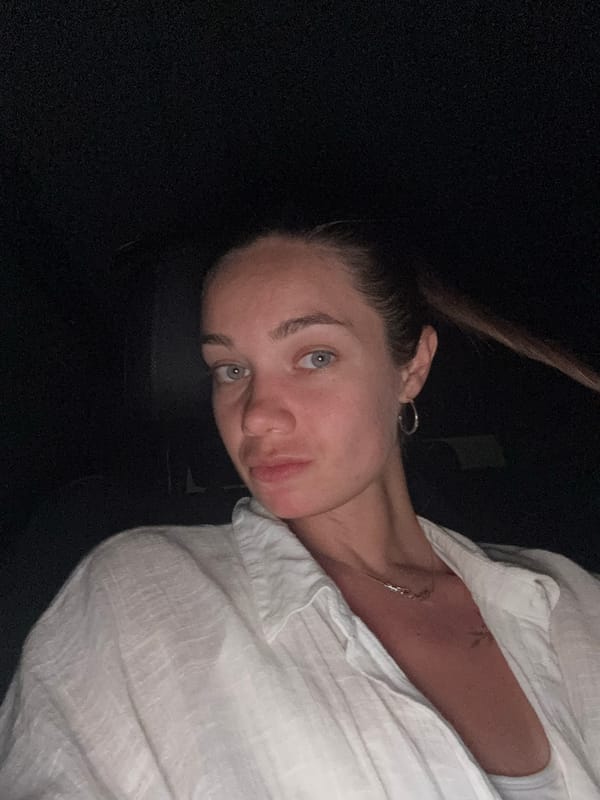 Night cruise through Radovići, selfies and car snapshots