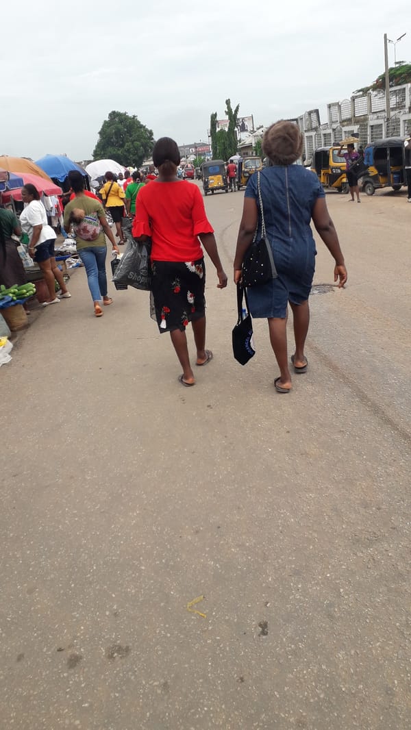 Morning street life documented across Onitsha marketplace districts