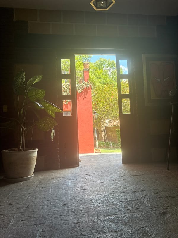 Quiet home moments captured in Cañada de Madero