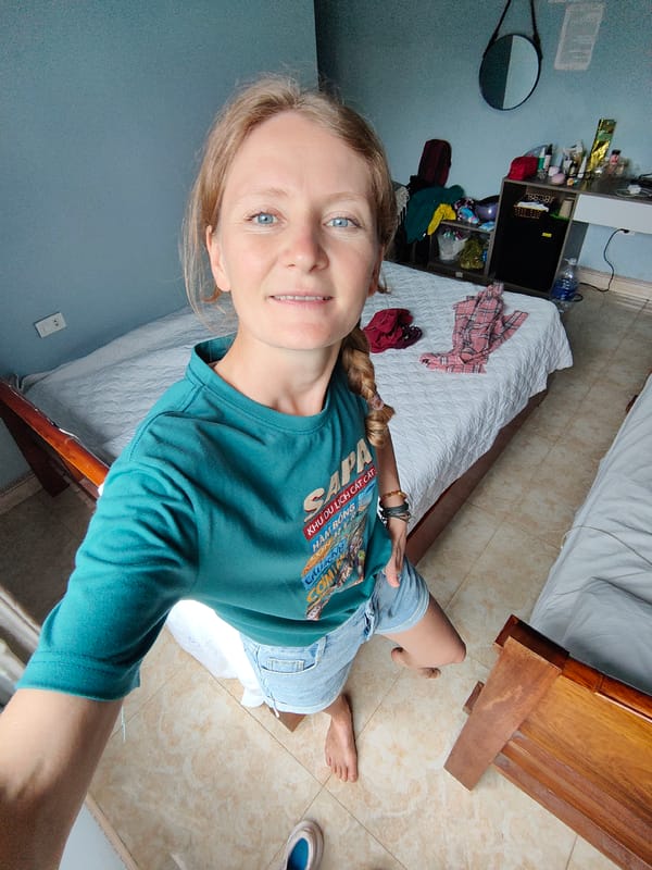 Woman takes selfie in Bai Chay Ward, Vietnam