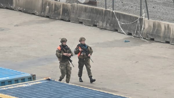 Military personnel spotted at industrial site in Randaberg, Norway