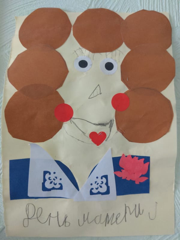 Children's handmade Mother's Day crafts spotted in Moscow