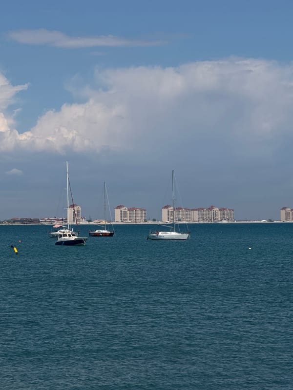 Woman documents seaside visit to Yevpatoriya, Ukraine coastal attractions
