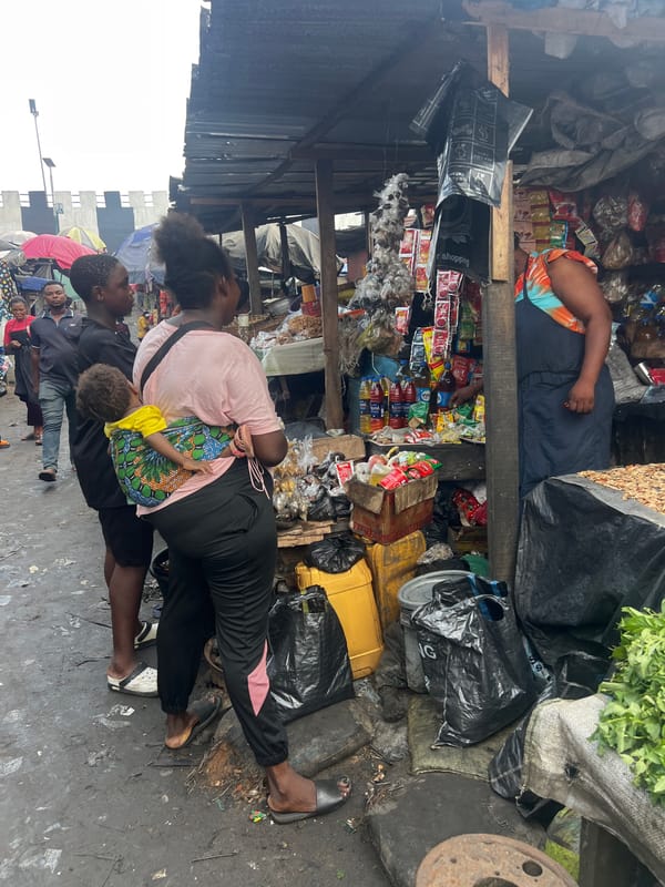 Morning market life documented in Nkpor, Nigeria