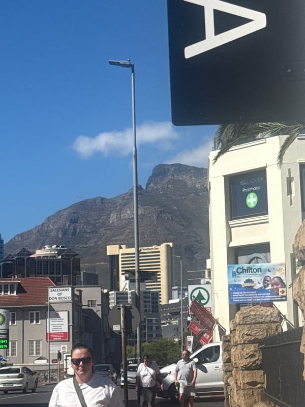 Morning cafe breakfast documented in Cape Town with Table Mountain backdrop