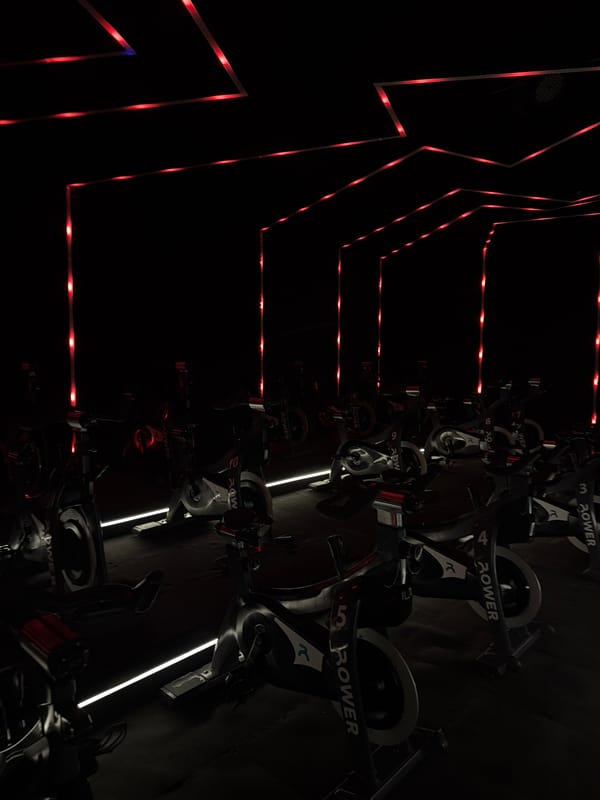 Early morning fitness studio session documented in Puebla
