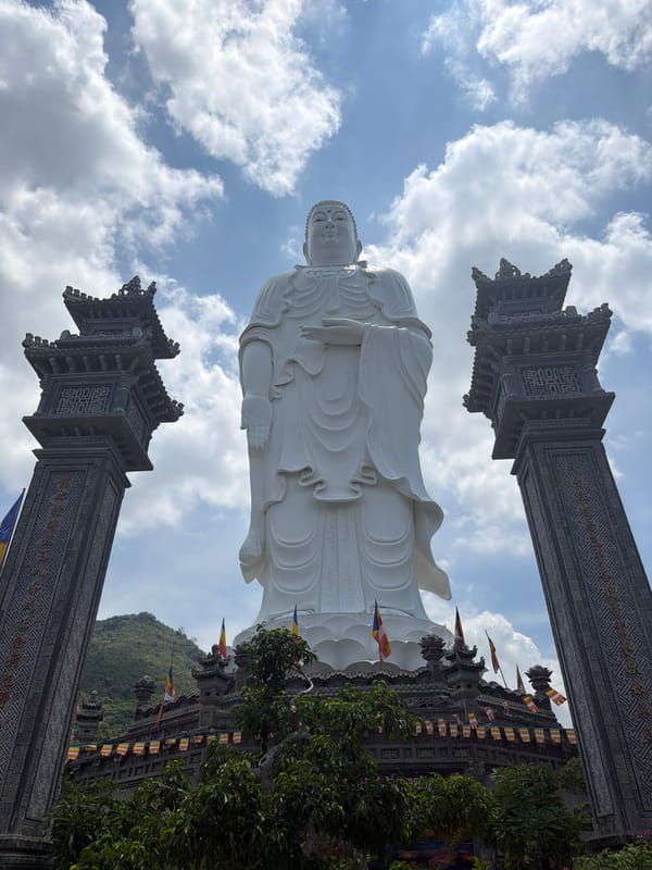 White Buddha statue photographed in Tay Nha Trang Ward