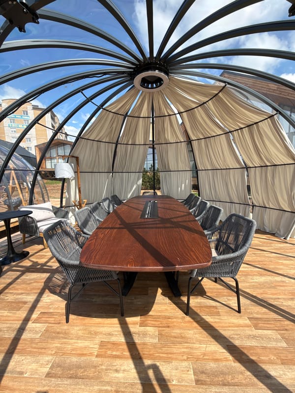 Geodesic dome restaurant structures documented along Votkinsk waterfront