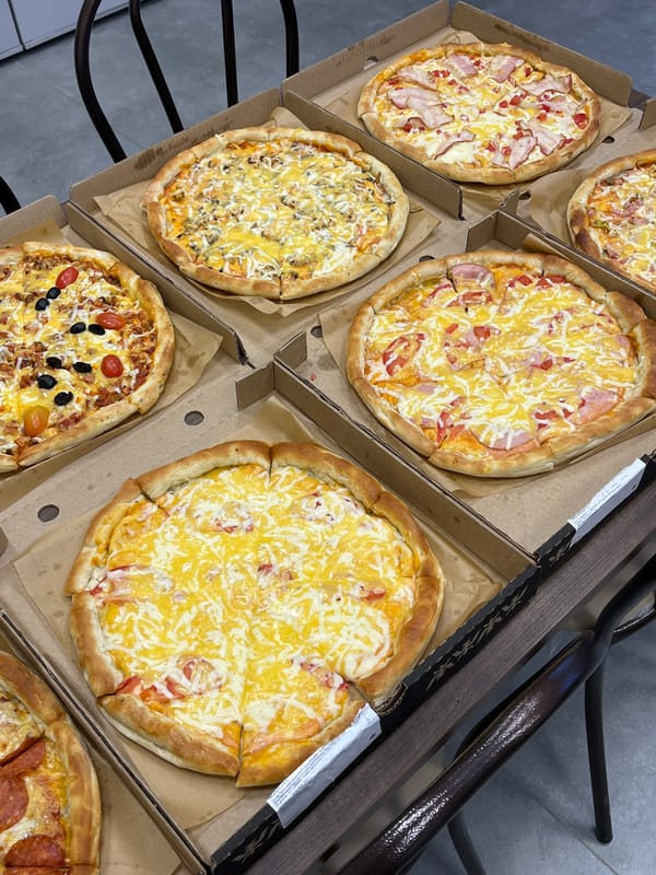 Pizzas, brutalist buildings, and Rossiya jets in Siberia