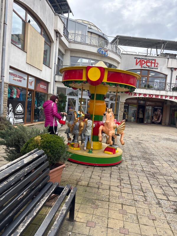 Everyday life documented across Veliko Tarnovo marketplace and streets
