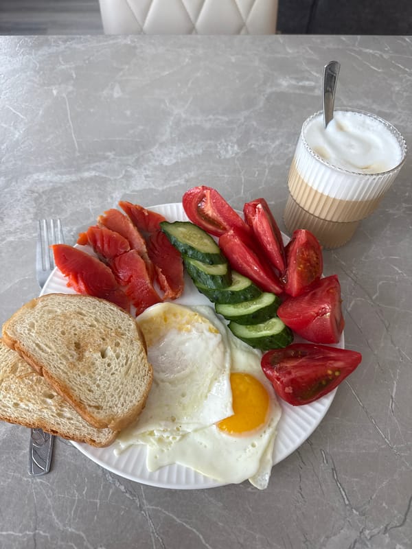 Morning breakfast plate documented in Murom, Russia