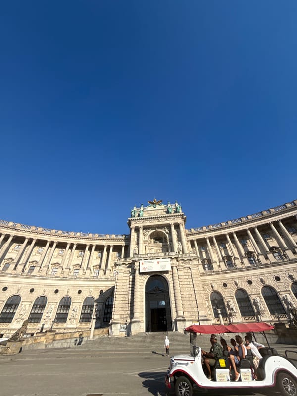 Afternoon loop through Vienna's imperial museum and palace district