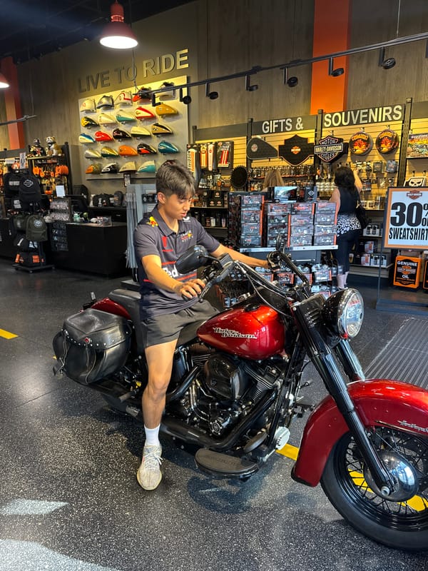 Evening retail tour documented across Lake Buena Vista shops