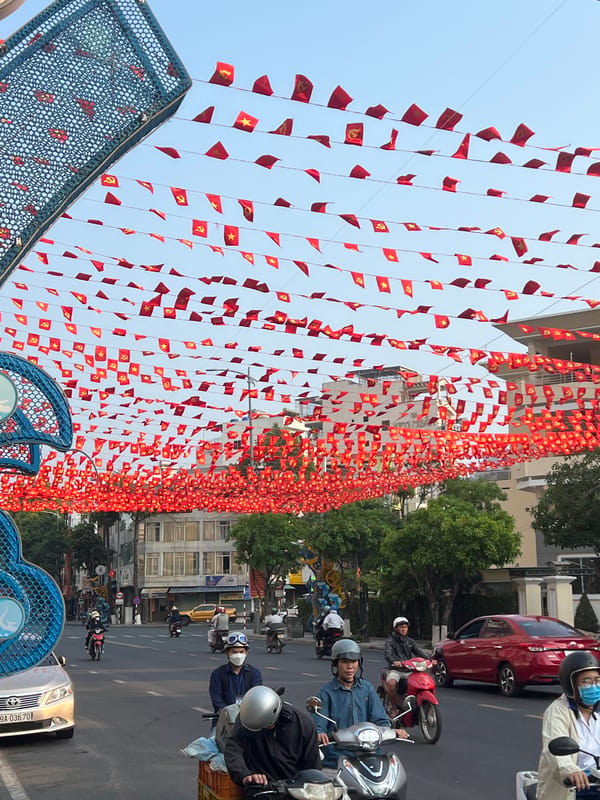 Evening street life documented across Nha Trang, Vietnam