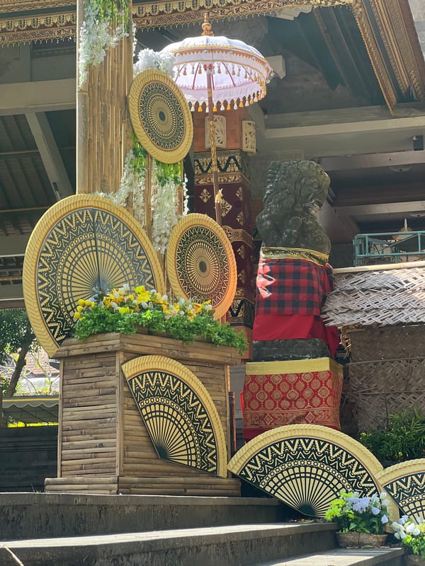 Temple grounds and banyan tree in Mengwi during a Balinese ceremony