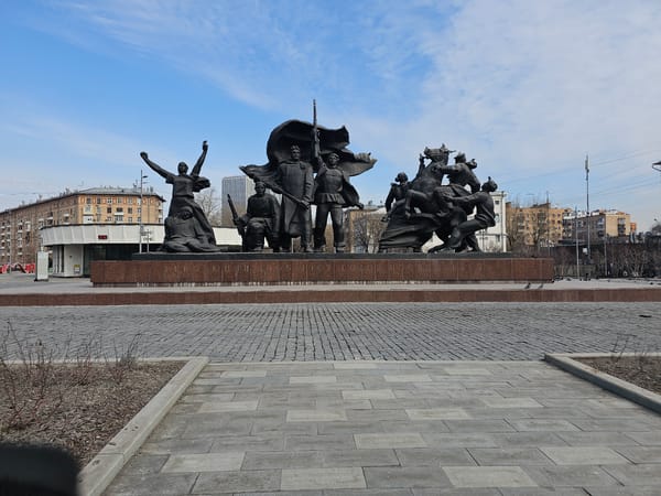 Morning scenes across central Moscow captured by witnesses