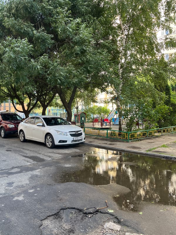 Quiet summer morning in a Balashikha residential neighborhood