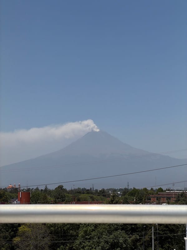 Popocatépetl Volcano Shows Active Plumes Over Cholula Mexico
