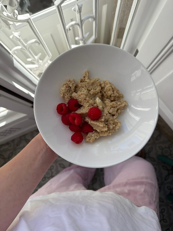Morning breakfast routine documented in Santiago de Compostela