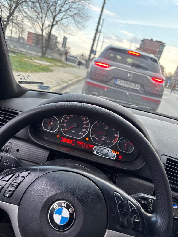 BMW driver in Sliven with dashboard warning lights active