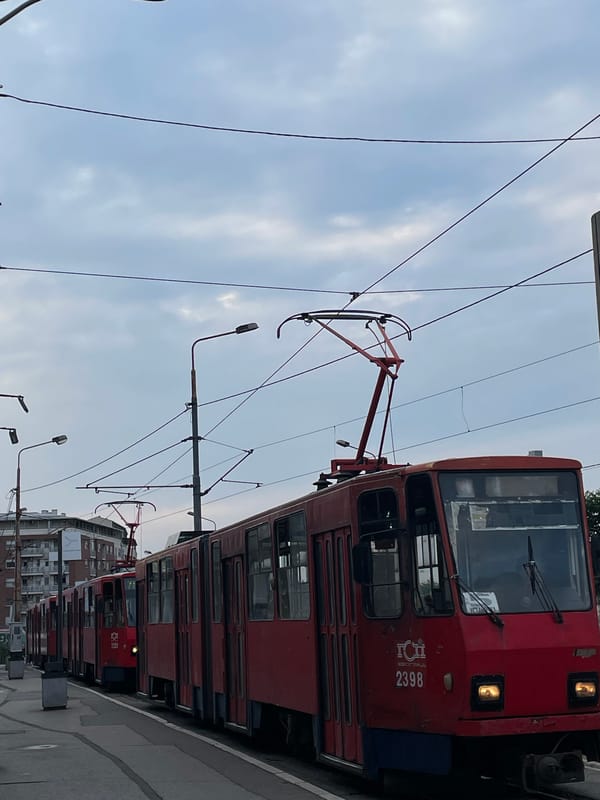 Evening Tram Operations Documented in Belgrade's Zvezdara District