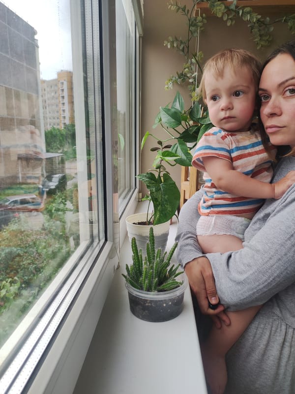 Rainy morning moments captured in Chaikovsky, Russia