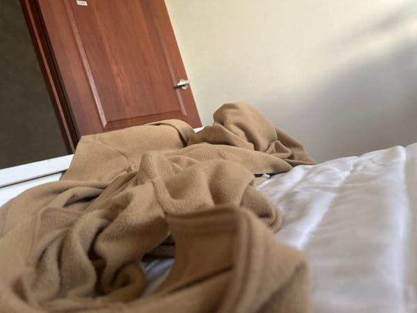 Interior room documentation captured in Saint Petersburg over five minutes