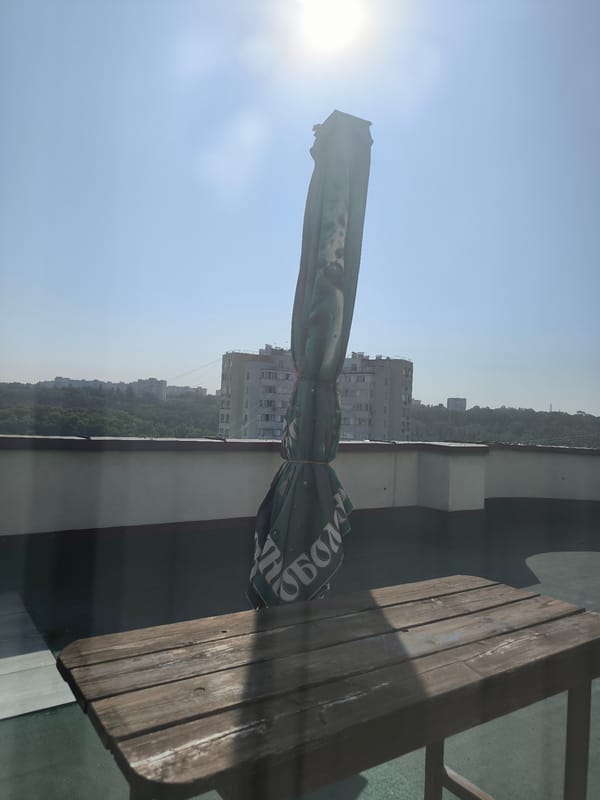 Rooftop morning in Chișinău, snacks and city views included