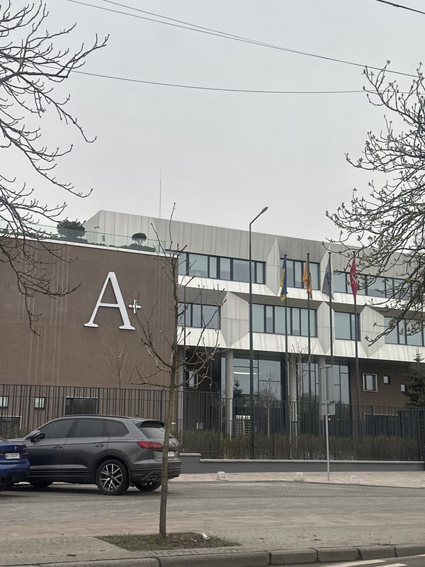 Early morning street scenes documented across Kyiv neighborhoods