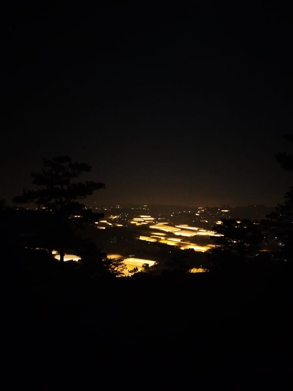 Nighttime view captures illuminated Lạc Dương, Vietnam landscape