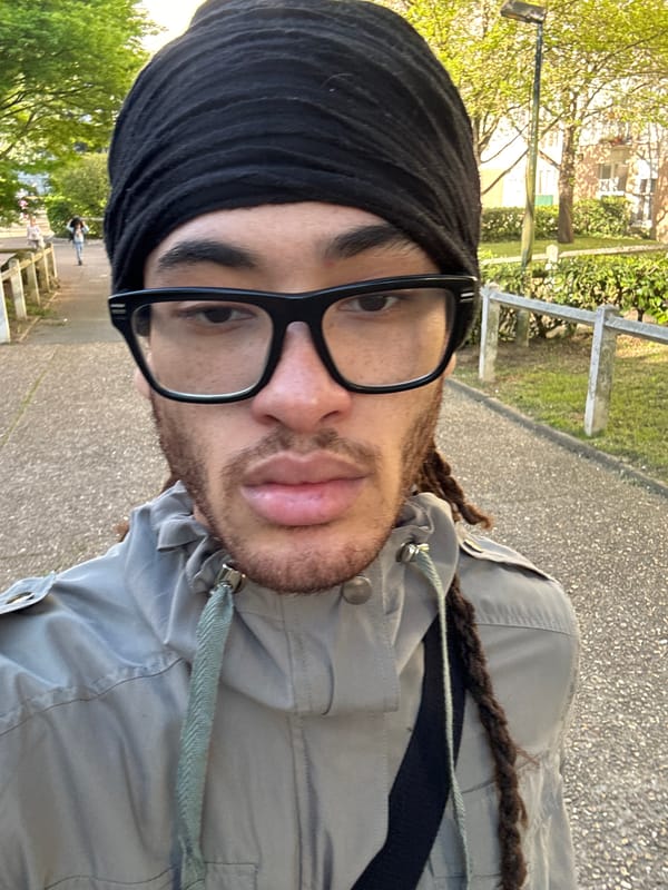 Person photographed multiple times in Les Ulis garden