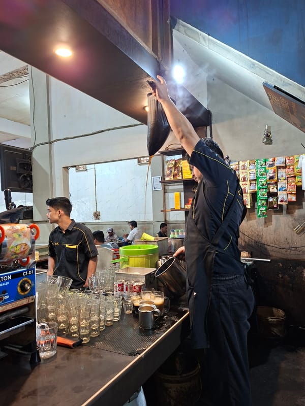 Tea preparation observed at Lhokseumawe tea house Friday morning