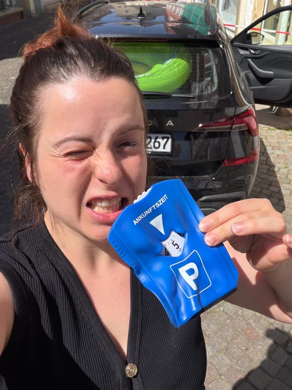 Parking disc, beach chair, and phone pouch in Meisenheim