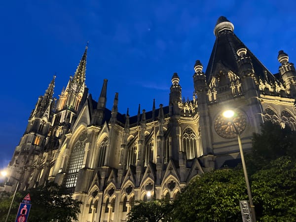 Evening shots of illuminated Brussels churches from street level