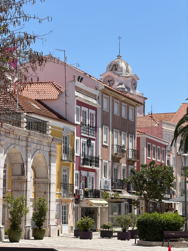Wandering Setúbal's old town streets on a sunny July afternoon