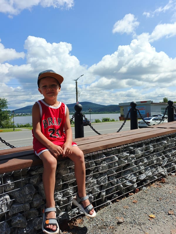 Street-level glimpse of Zlatoust's public spaces and landmarks