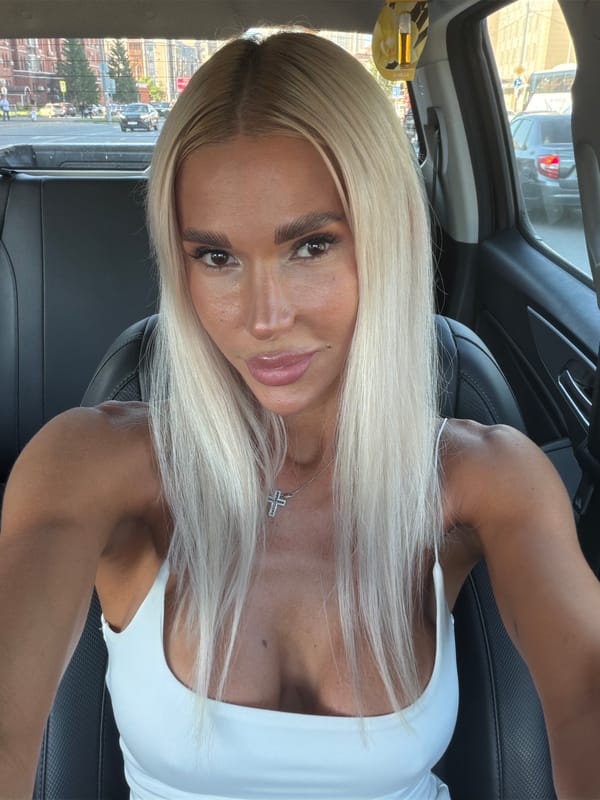 Woman takes car selfie in Kazan