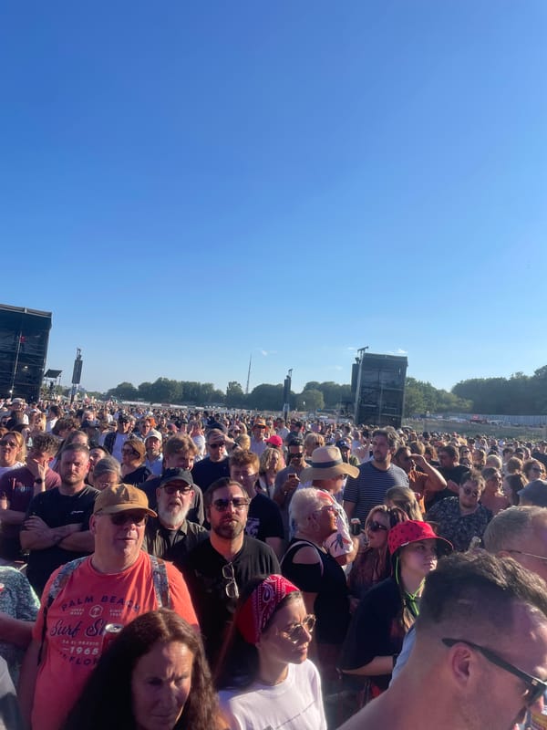 Live outdoor concert on a sunny London afternoon
