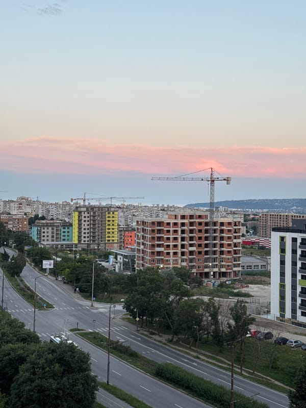 Varna at dusk: dramatic skies and a cat doing cat things
