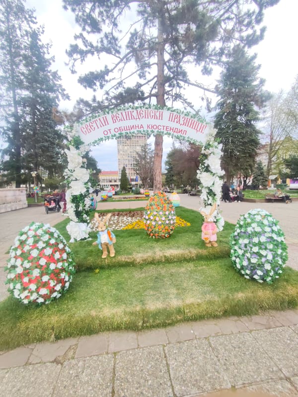 Easter festival display features painted eggs in Kyustendil square