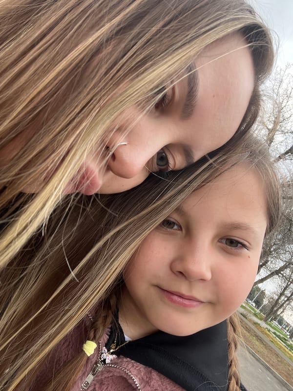 Spring day captured in Russian town through casual photos