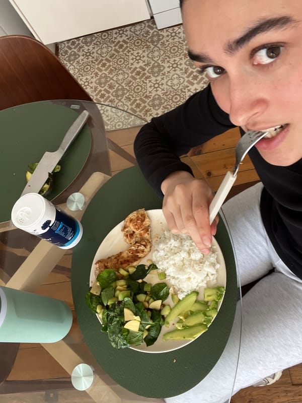 Person enjoys lunch in elegant Lyon apartment