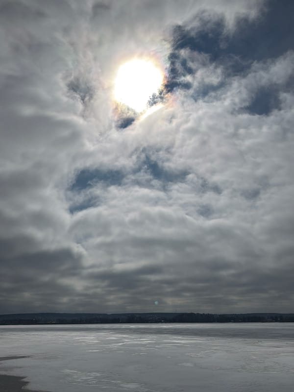 Domestic moments captured in Votkinsk homes Sunday morning