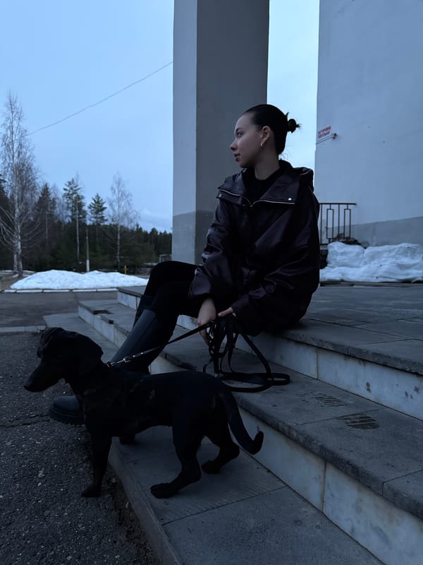 Daily life moments captured across Noviy, Russia