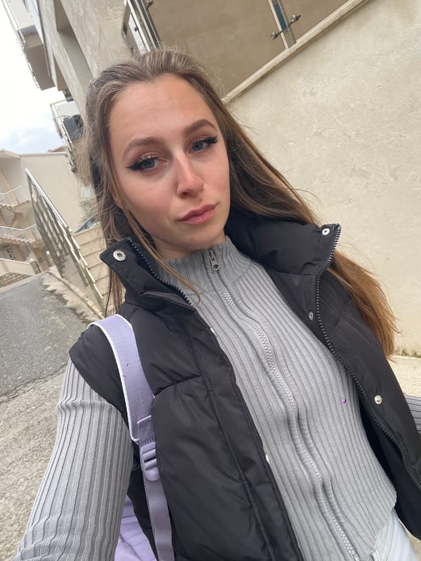 Woman takes selfie in Bečići, Montenegro