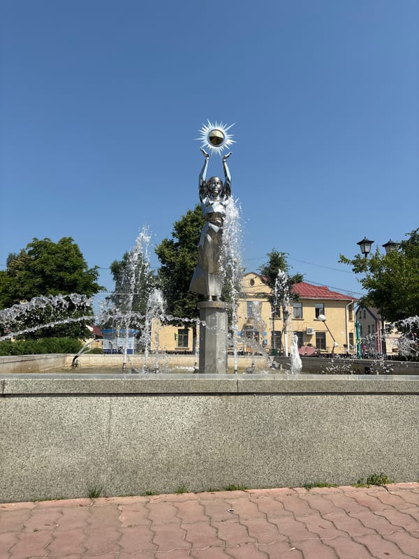 Pastavy town center: monuments, civic buildings, and park paths